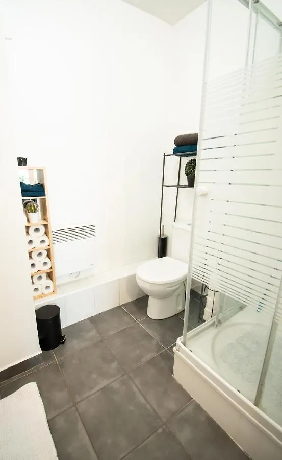 Appartement Chic Avec Parking Gratuit A Paris Gentilly Lägenhet
